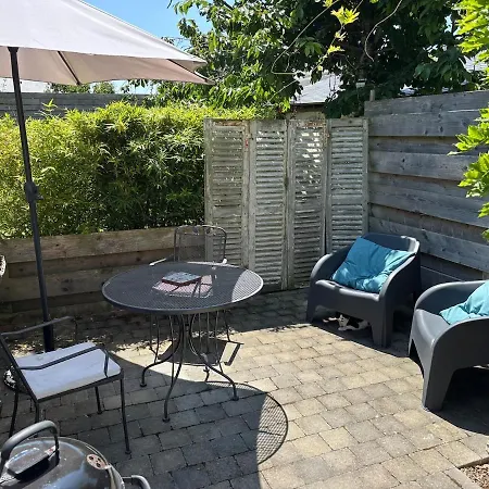 Guest house Duplex A La Campagne Tour-en-Bessin
