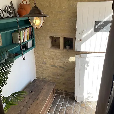 Duplex A La Campagne ゲストハウス 4*